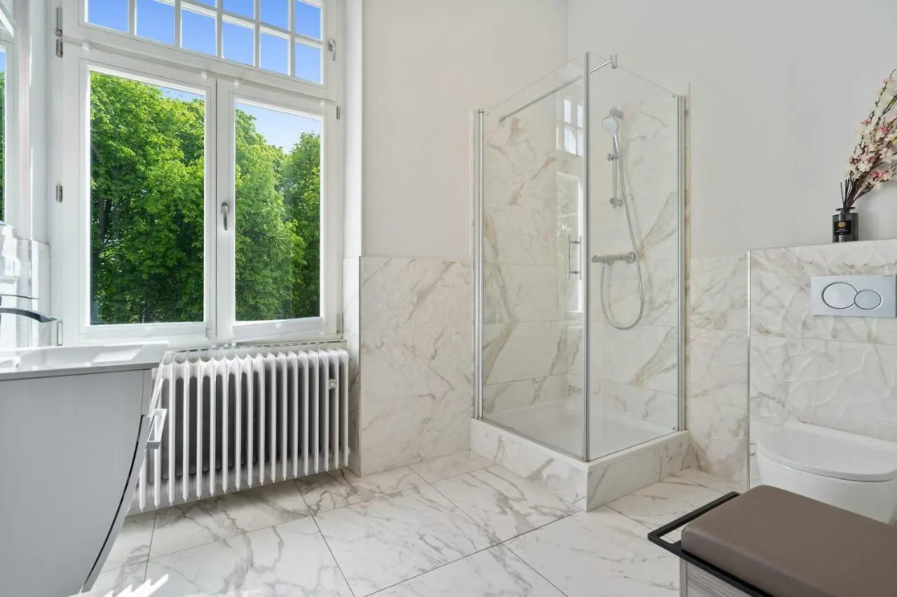 Charming Room With Balcony In Center 룩셈부르크 빌라