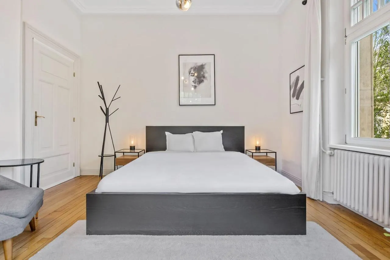 Charming Room With Balcony In Center 룩셈부르크