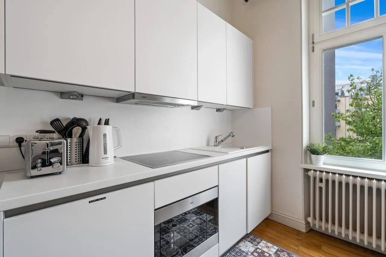 Charming Room With Balcony In Center 룩셈부르크 0*,  룩셈부르크